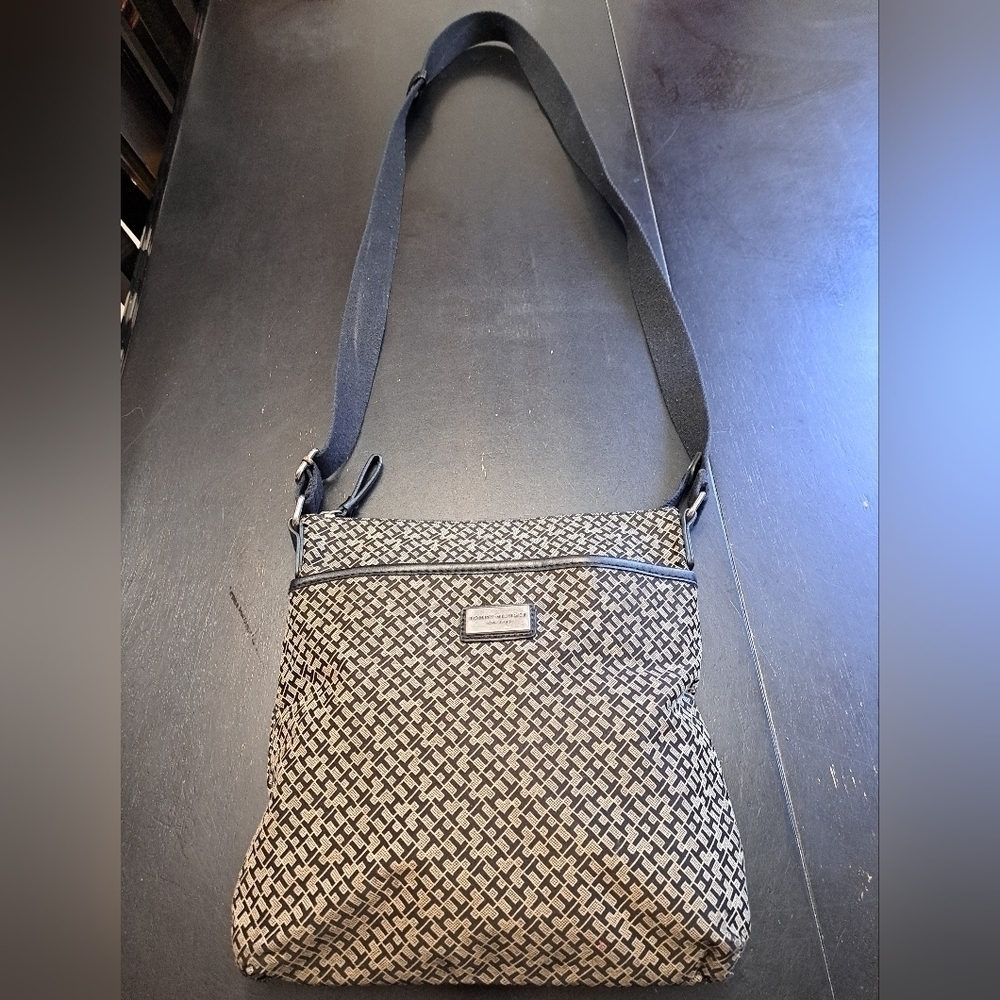 Tommy Hilfiger Shoulder Bag Size 10"×11"